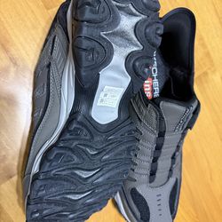 Skechers slip in Air Cooled Memory Foam