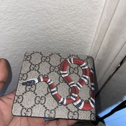 Gucci GG Snake wallet 
