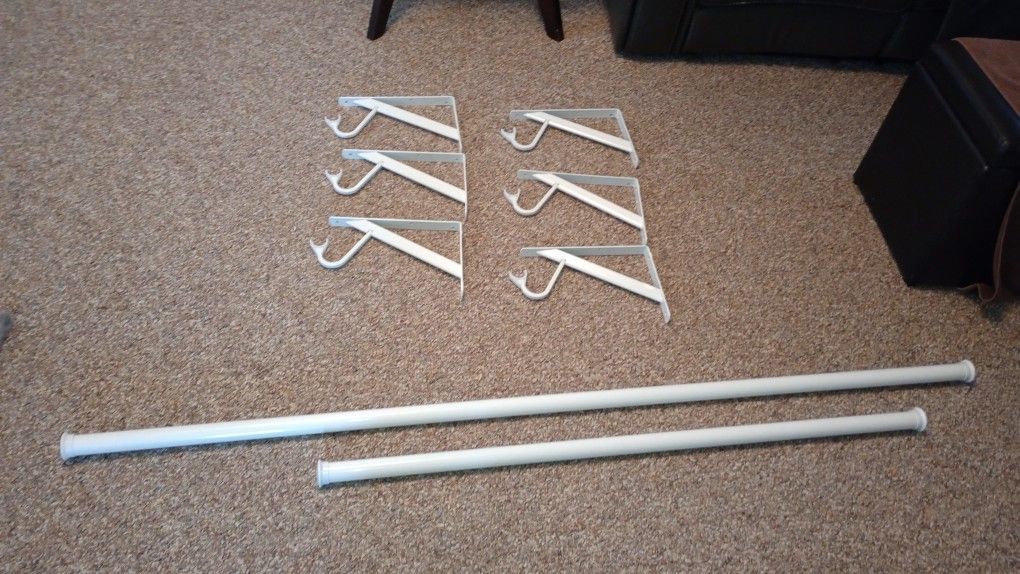 6 white heavy duty shelf / rod Brackets And 2 Rods