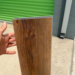 Stain master Ainsley Oak