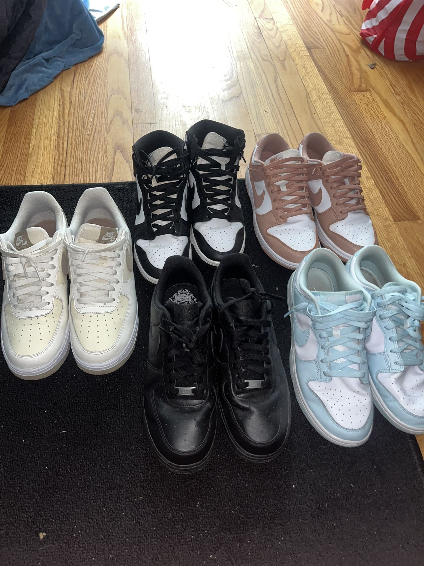 MENS NIKE SNEAKER LOT