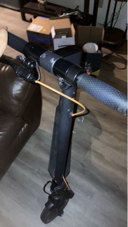 Electric scooter