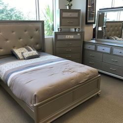 Lila Champagne Panel Bedroom Set 4 PIECE 