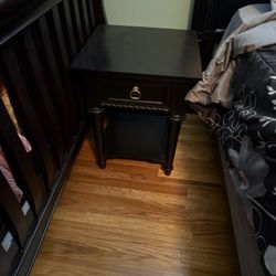 Queen Size Bedroom Set 