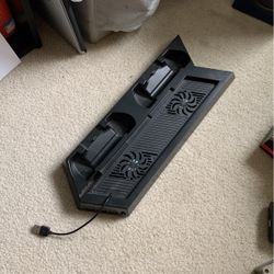 PS4 Charging/Fan Stand