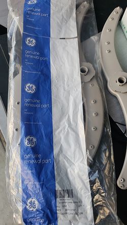 GE dishwasher spray arms
