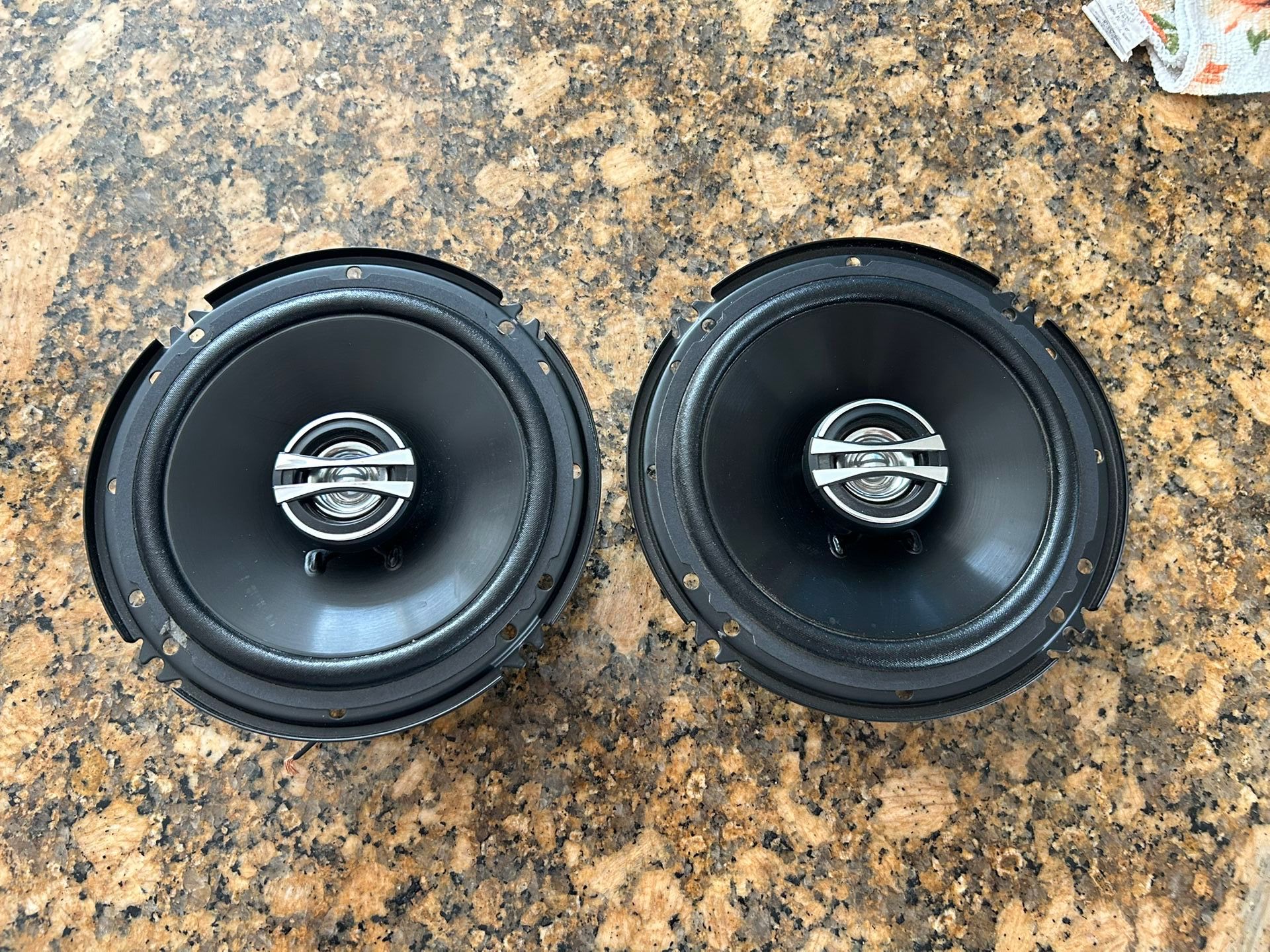 6.5” Alpine Speakers
