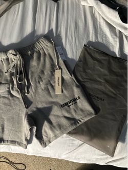 Dark Oatmeal Essential Shorts Size: S, M, L