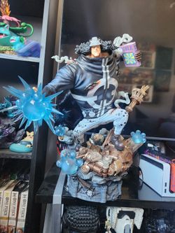 Bartholomew Kuma Statue