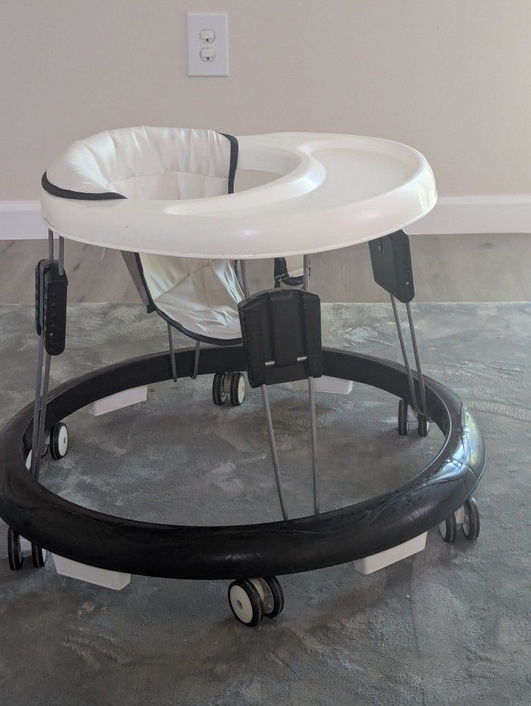 Baby Walker 