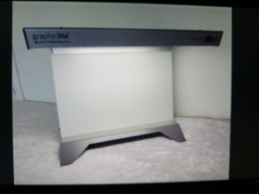 Professional Display Photo Viewer High-end Graphics Precise Color Rendering GTI Graphic Technology Inc