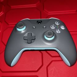 Xbox Series Grey Controller For Parts