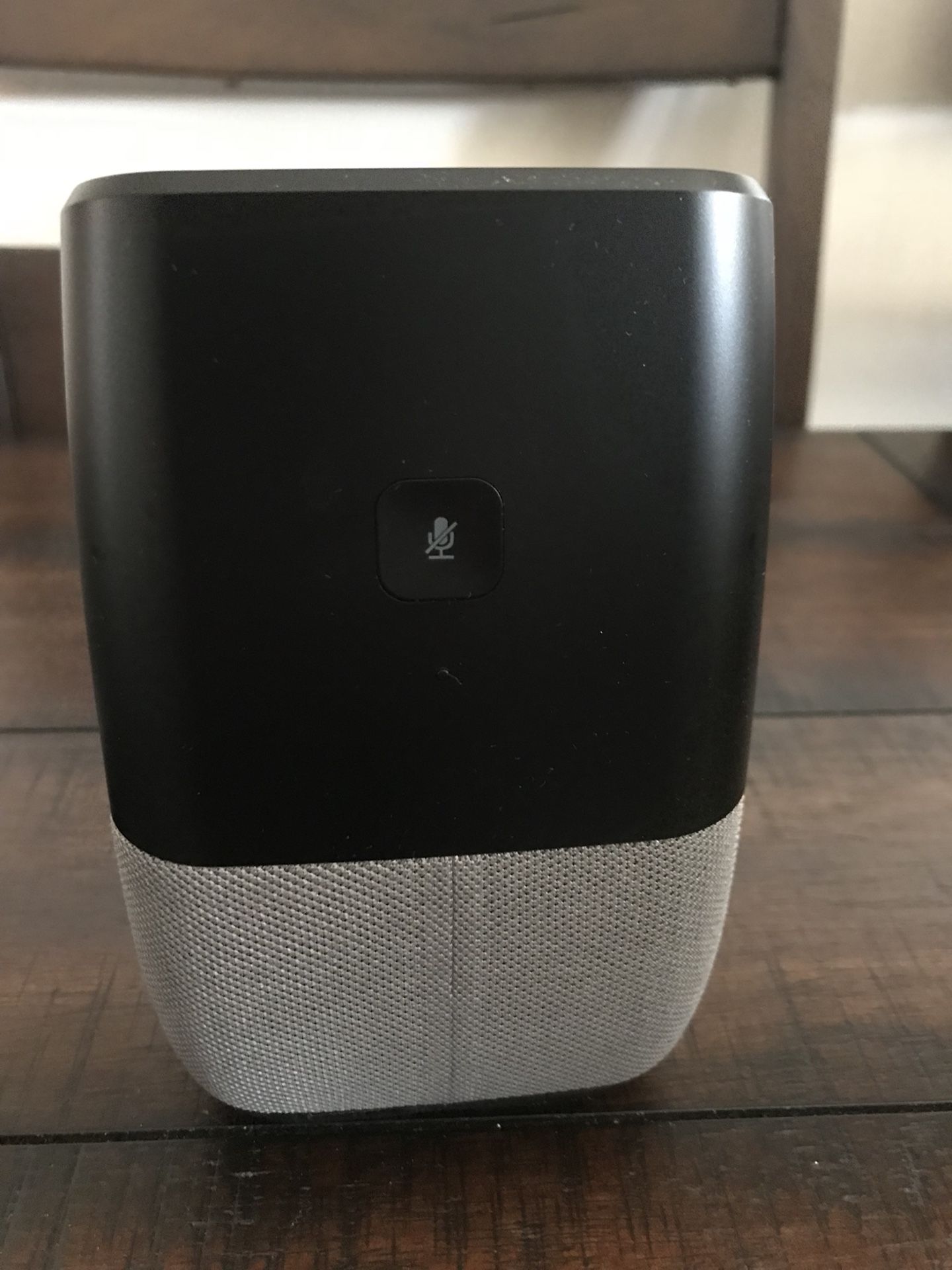 Insignia alexa cheap speaker