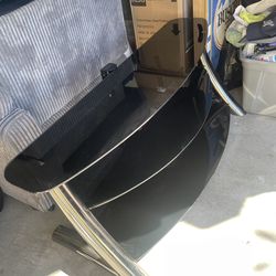 Entertainment center