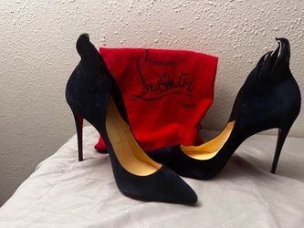 Christian Louboutin Red Bottom Heels – Size 38– Excellent Condition