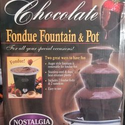 Chocolate Fontain And Pot