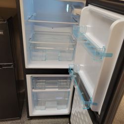 Semi-high Mini Fridge, Broken