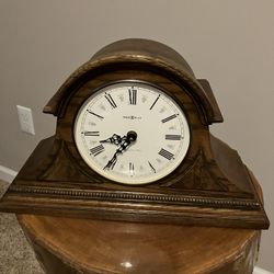 Howard Miller Mantel Clock