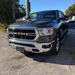 2019 Dodge Ram 1500 LongHorn Crew Cab V8 5.7