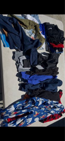 Boys 2t clothes