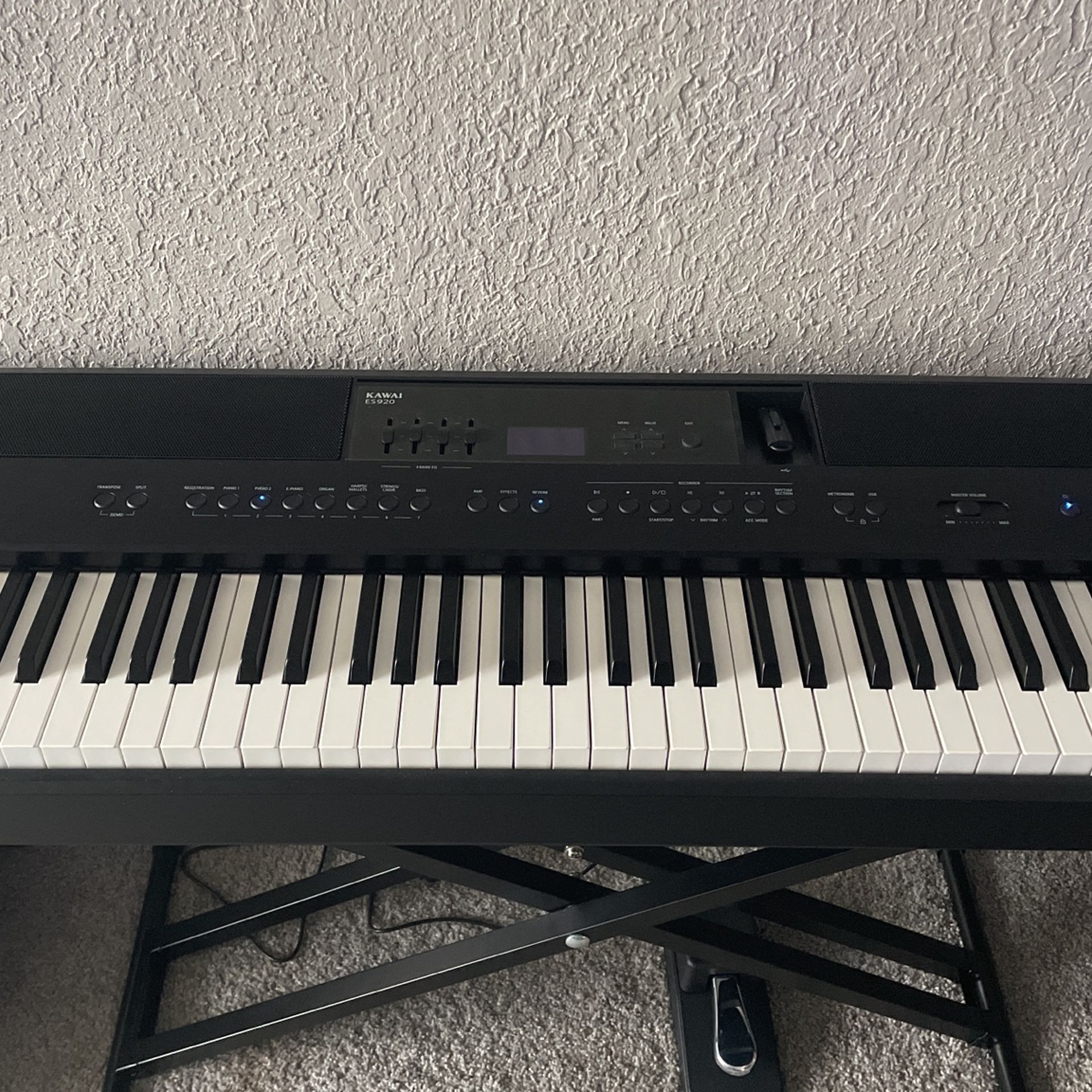 Kawai Es920