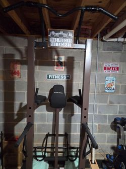 Heavy duty fitness tower