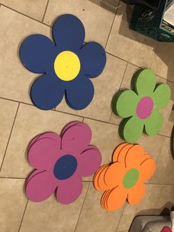 22” Wood Daisies Daisy Wall Decor Girls Room 