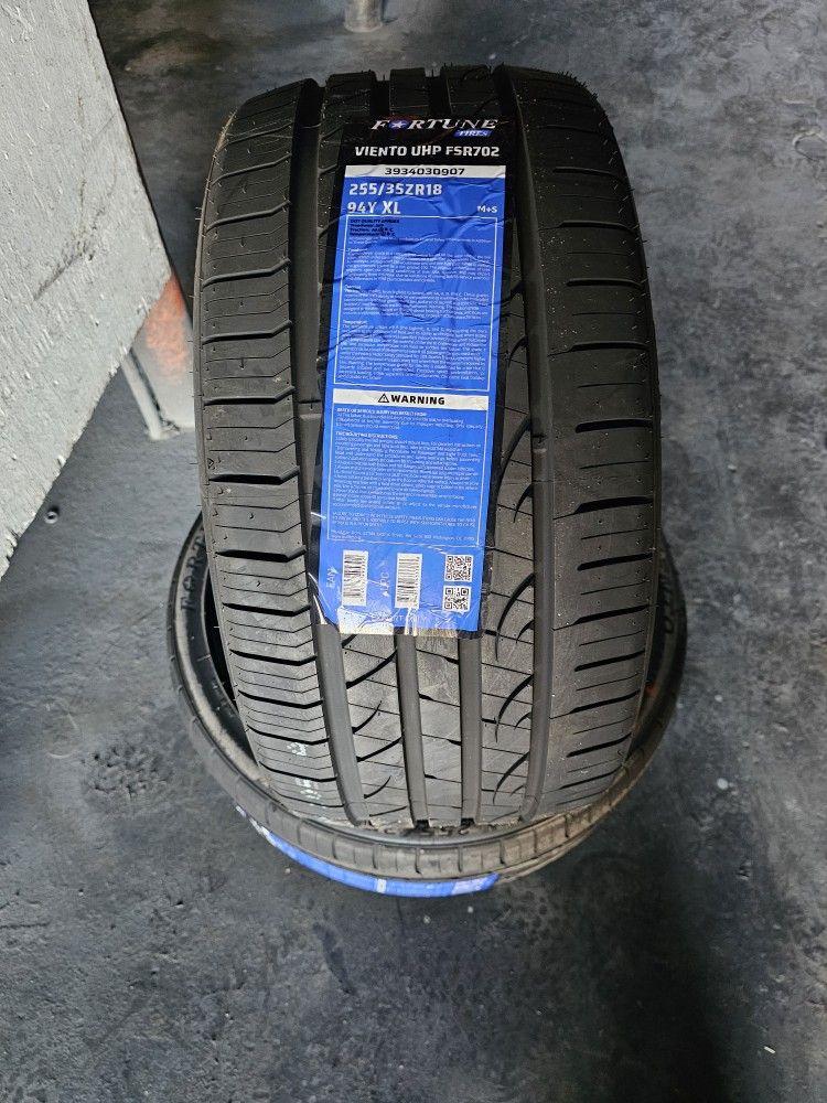 NEW!!! (TWO) 255 35 19 FORTUNE TIRES 
