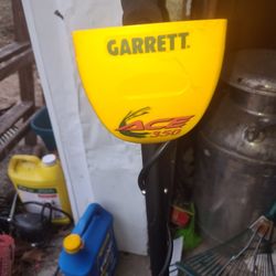 Garrett Medal Detector 