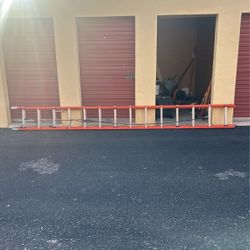 Werner Ladder 28ft