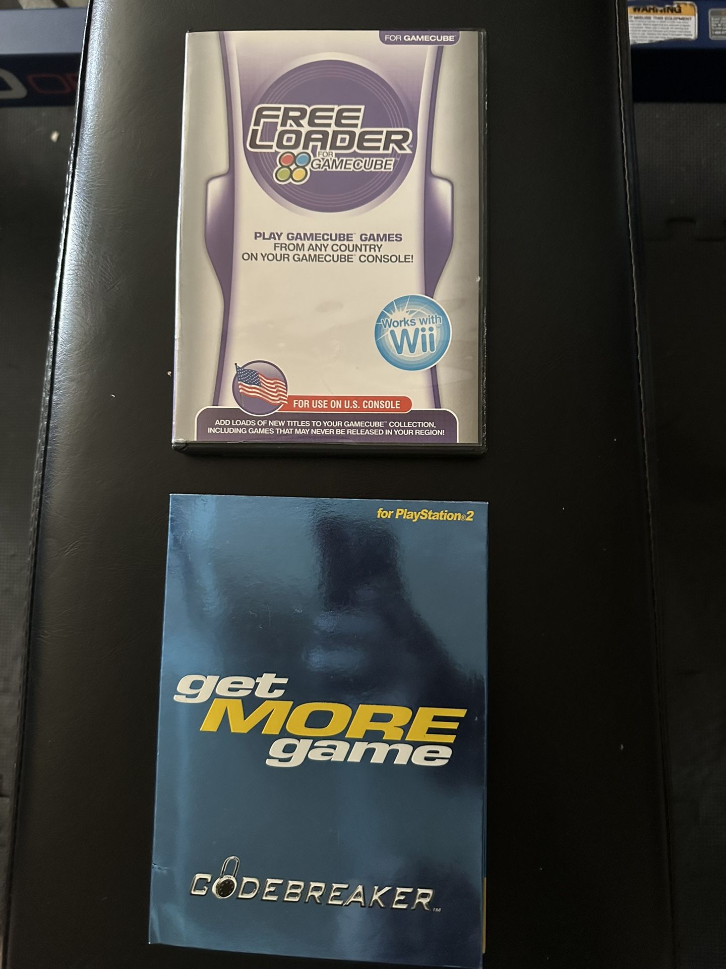 Codebreaker For Playstation 2 & Nintendo GameCube Freeloader