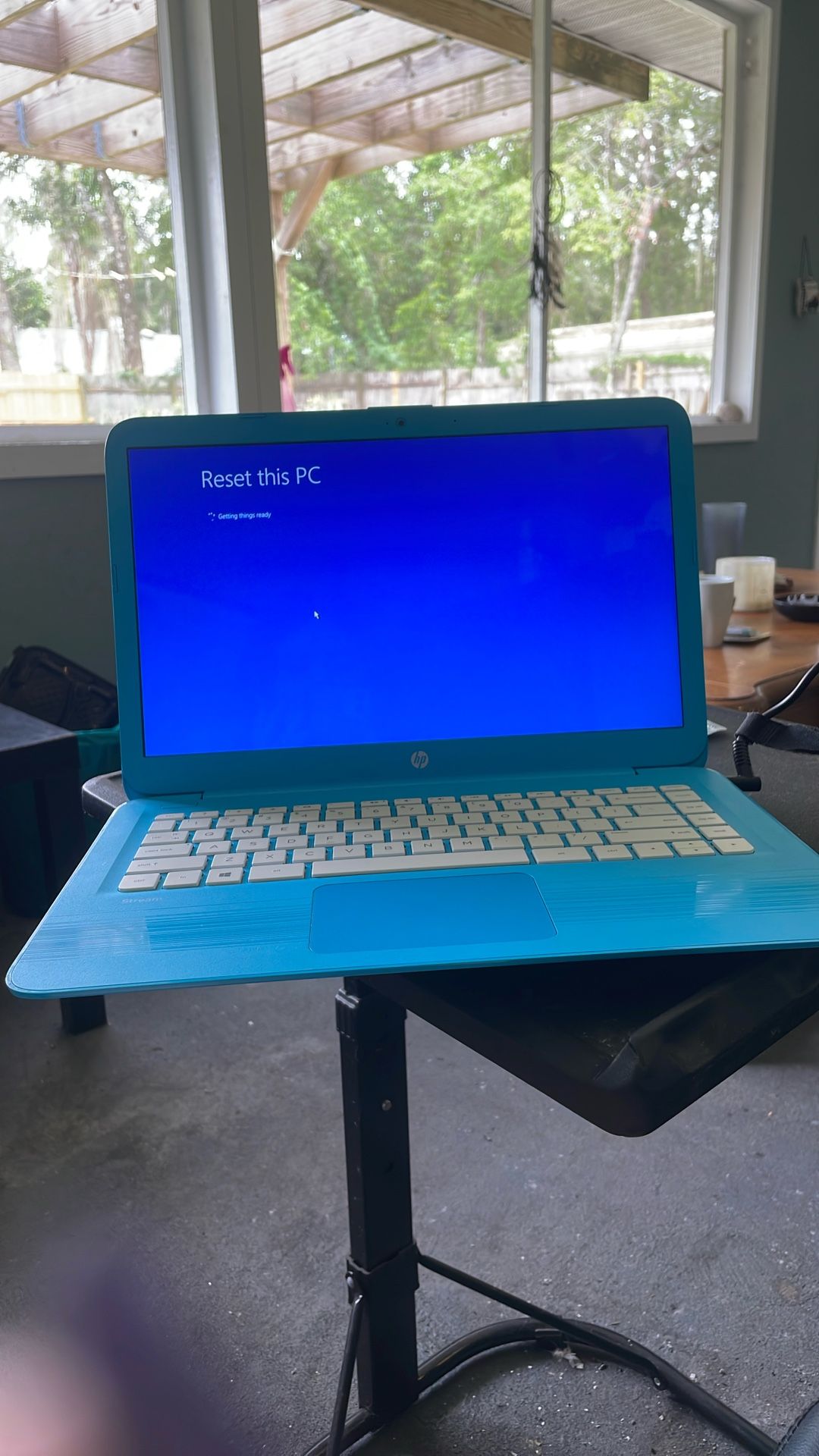 HP Stream 14-cb011wm 14” HD display PC