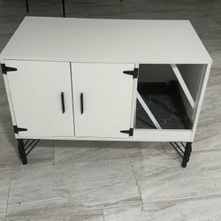 Cat Litter Box / Enclosure 