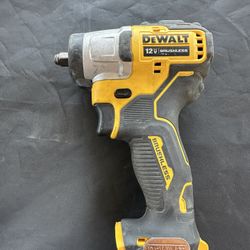 12v Dewalt DCF902 Drill 