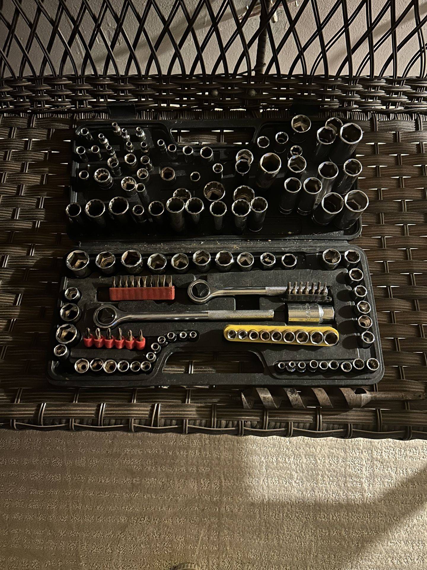 Wrench Set W/ Ratchets & Xtra Ratchets And Screwdriver Bits