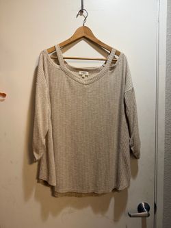 Umgee top size L