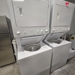 27in Stackable Washer And Electric Dryer Used 