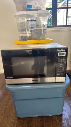 Panasonic Inverter Countertop Microwave
