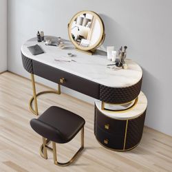 5 Ct Pieces Make Up Vanity