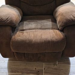 Comfortable Recliner 