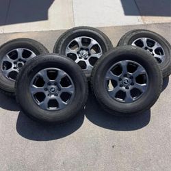 wheels and tires Bridgestone 255/75R17