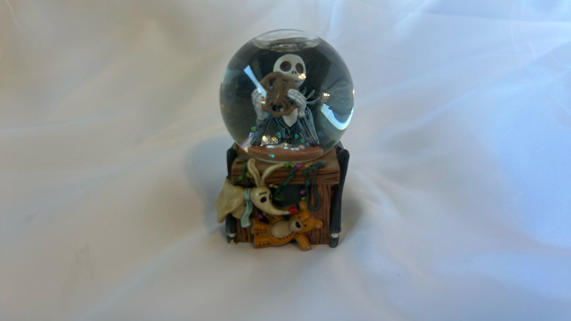 Small Snow globe From The Nightmare Before Christmas