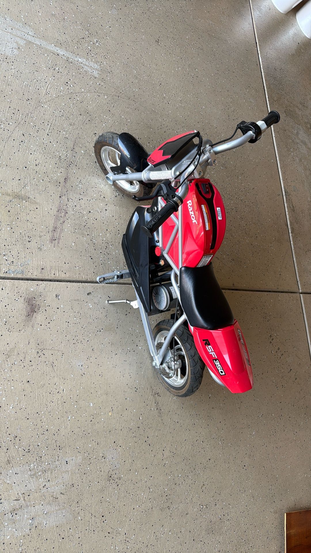 Razor REF 350 Kids Electric Bike