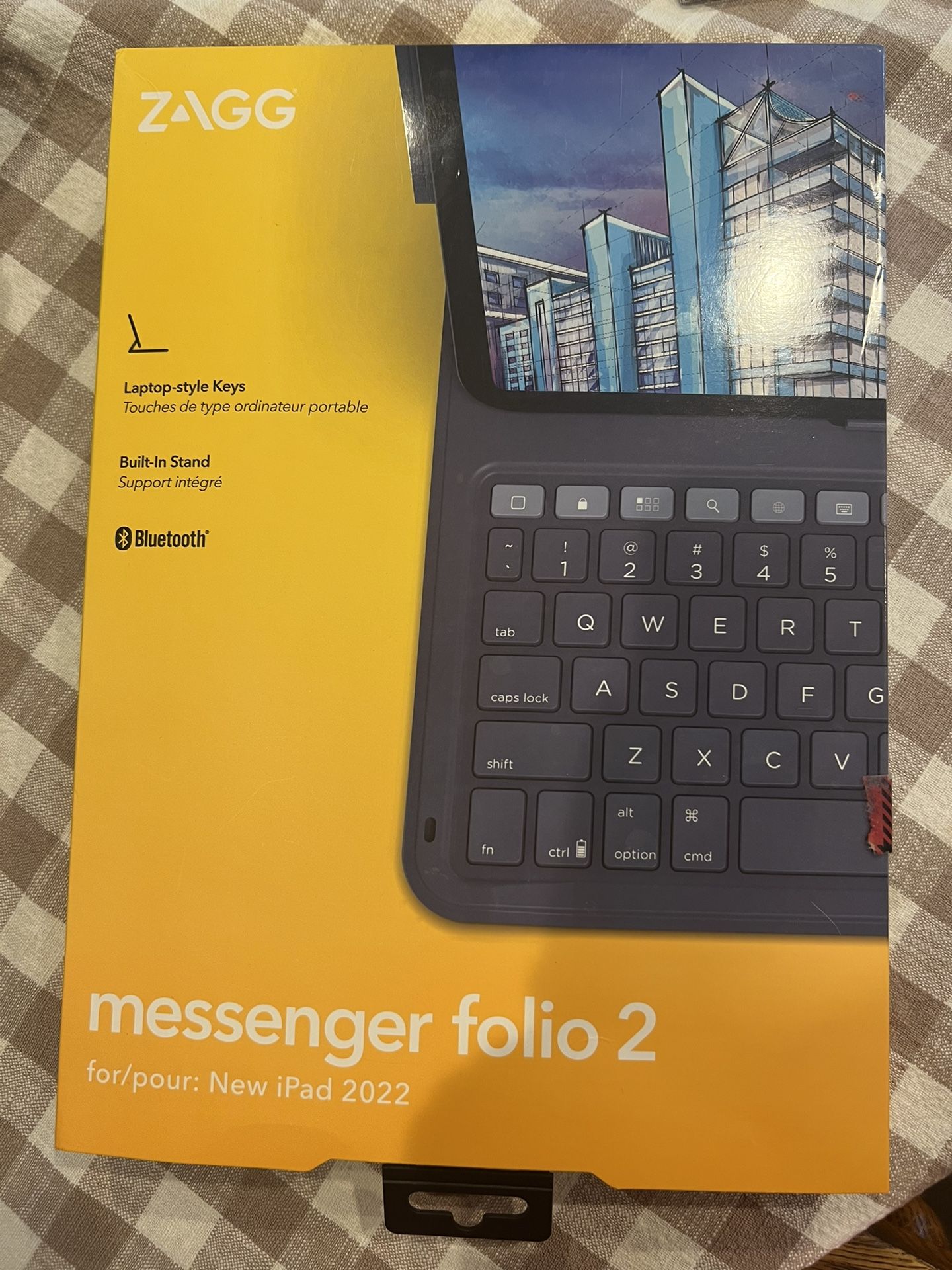 Brand New Messenger Folio 2 Keyboard/case