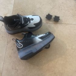 Kids Skate Shoes Size 13
