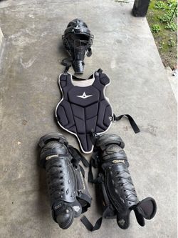 Catchers gear youth
