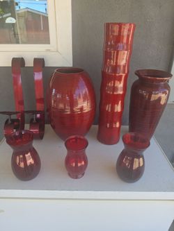 Red Vase and Decor Collection – 7 Pieces