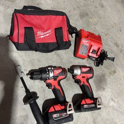 Milwuakee Brushless Drill Set Kit 