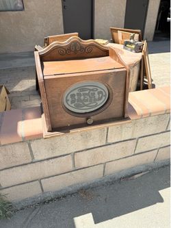 Bread box