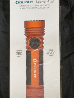 Olight Seeker 4 Pro Flashlight
